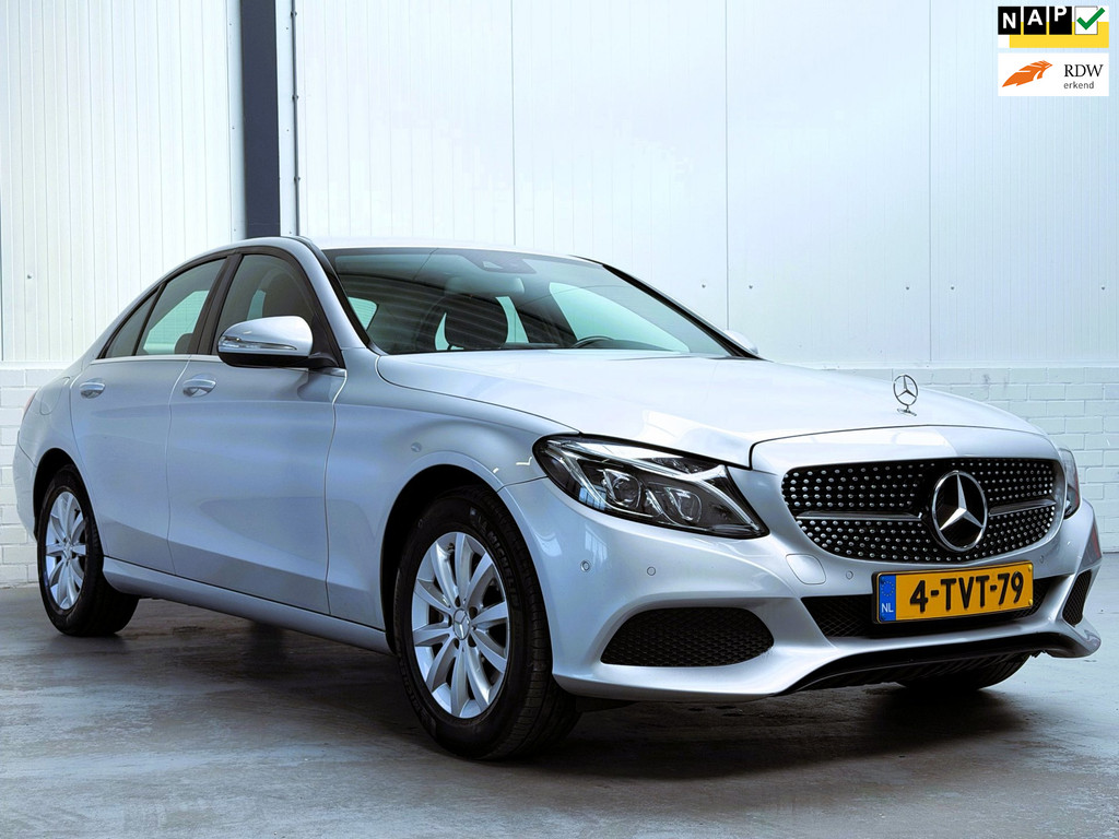 55634212